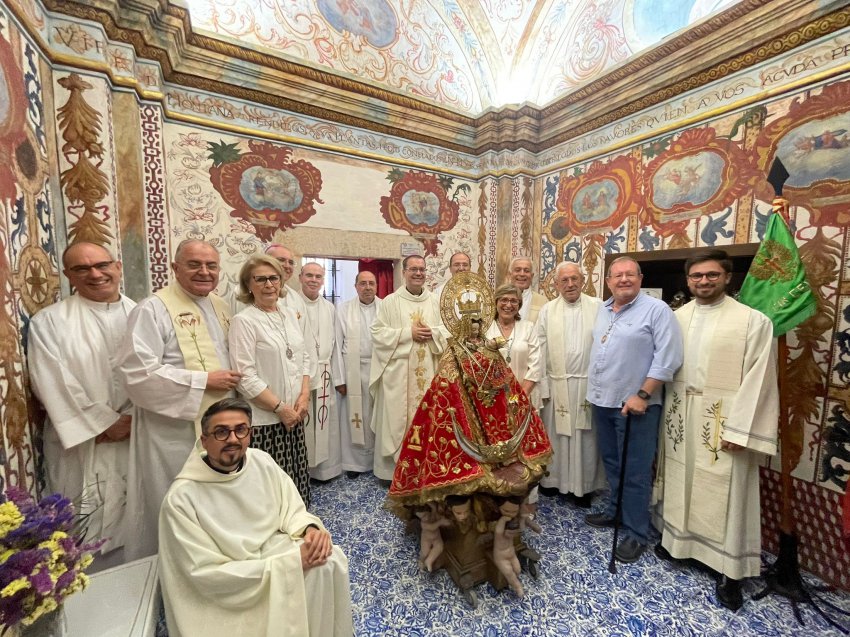 La Comisión Episcopal para el Clero y Seminarios visita a la Santísima Virgen de la Montaña